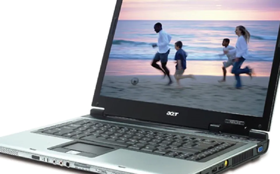 Замена материнской платы Acer 5675WLHi